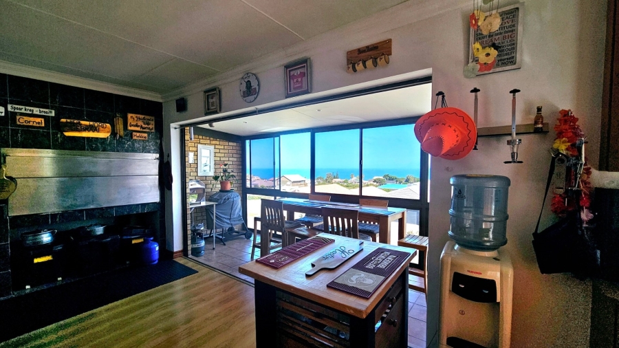 3 Bedroom Property for Sale in Dana Bay Western Cape